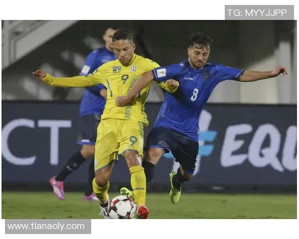 杨旭的足球之路：从青涩少年到国家队锋线尖刀的成长历程